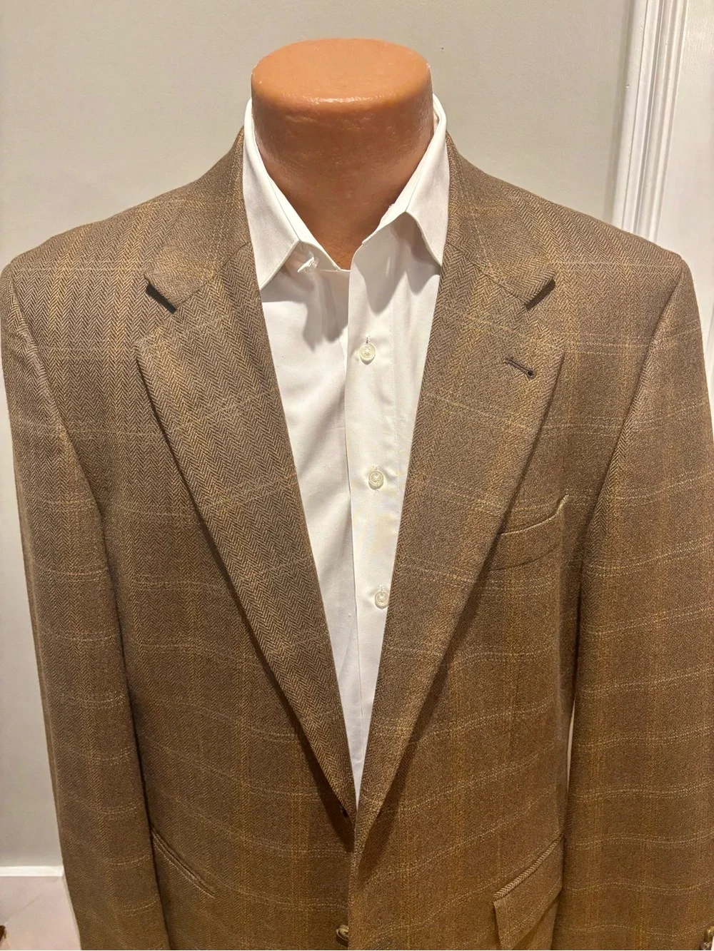 LaCrosse Luxury 100% Lambswool Men’s Plaid Sport Coat  - Size 42L